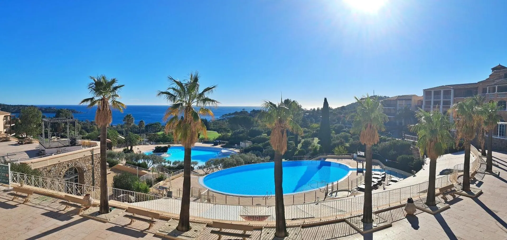 Cap Esterel-T2-Clim-Vue Mer Saint-Raphaël 法国